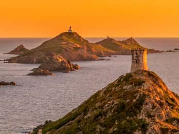 From Ajaccio: Sanguinaires Islands Boat Trip With Aperitif