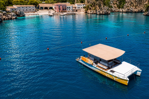 Castellammare: Catamaran Tour – Scopello Caves and Zingaro Nature Reserve Catamaran Tour: Caves, Scopello and Zingaro Nature Reserve