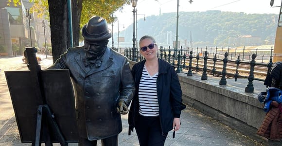 Budapest: Family Walking Tour with Mini Sculptures
