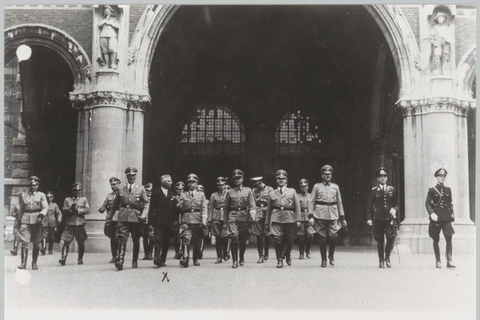 Amsterdam: WWII Walking Tour Amsterdam: World War II Tour