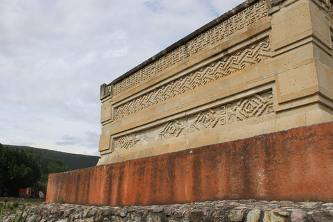 Oaxaca: Hierve el Agua, Tule, Mitla & Mezcal Full-Day Tour.