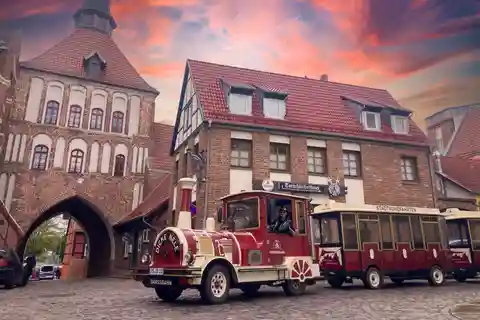 Stralsund: Stadtrundfahrt durch die historische Altstadt