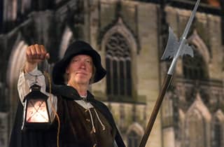Münster: Nachtwächtertour durch die malerische Altstadt im Laternenschein
