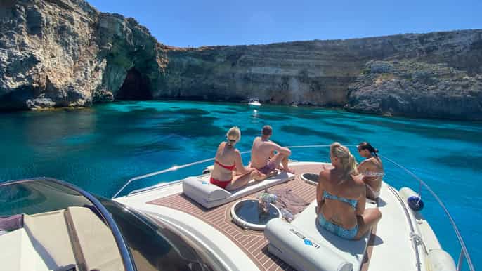 Charter Privado de un Día en Malta y Comino