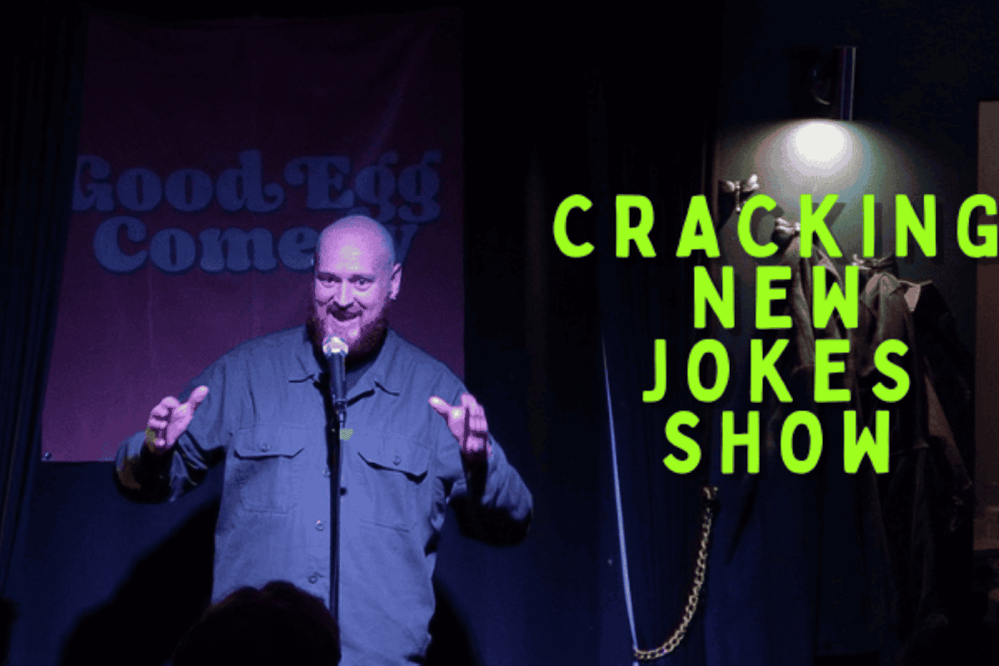 爱丁堡：老城区鸡尾酒吧的苏格兰喜剧之夜