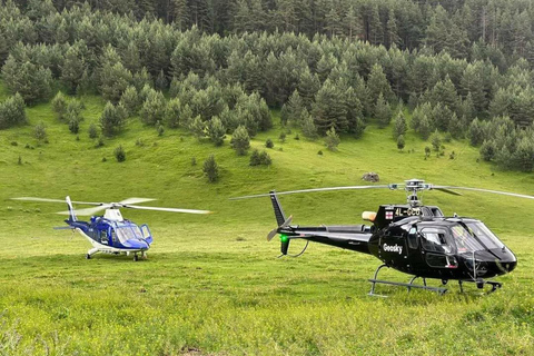 Tbilisi: Kazbegi Helicopter Tour with Buggy Ride & Lunch