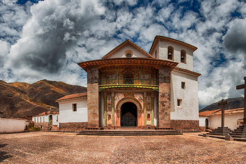 Cusco: Tipon, Pikillacta, Andahuaylillas private transport