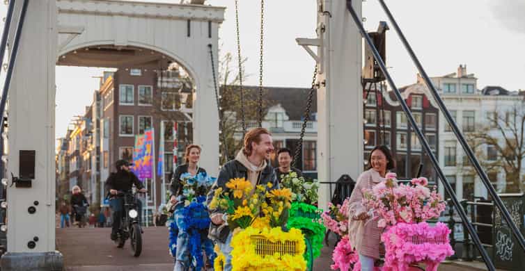 Amsterdam: City Centre, Guided Bike Tour on Flower Bikes photo 3