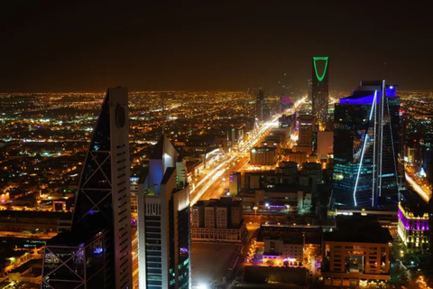 Riyadh: Guided Night Tour with Skyline View & Saudi Coffee