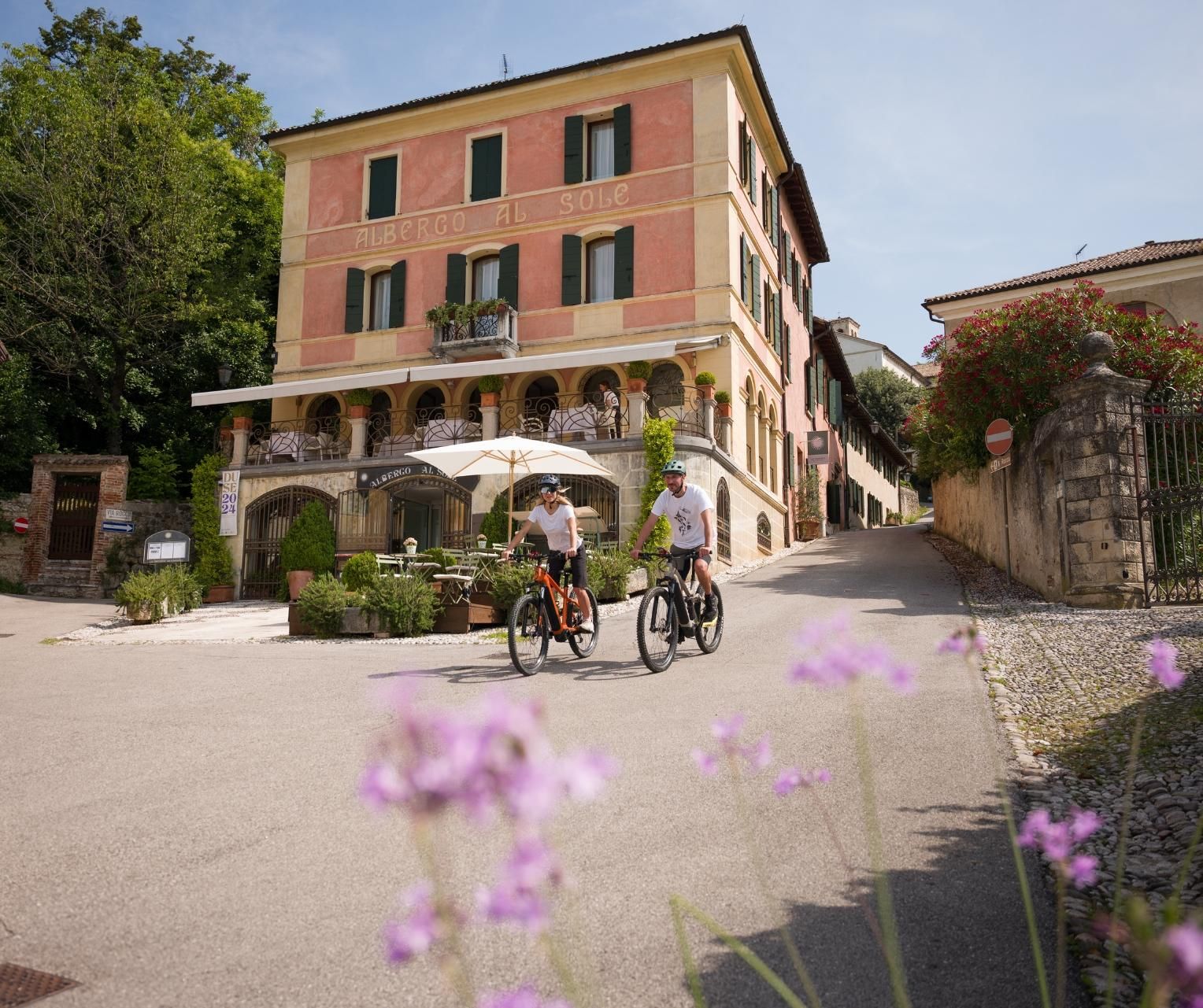 Asolo und die Hügel: leichte E-Bike Tour