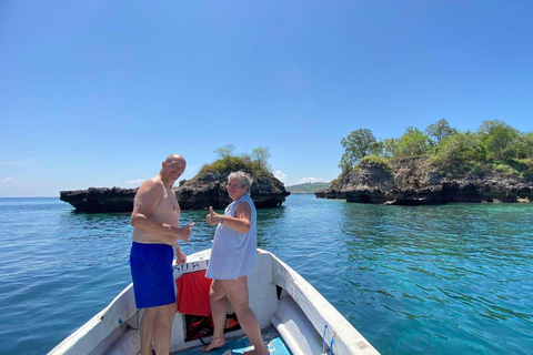 Lombok: Pink Beach and Snorkeling Trip With Lunch Lombok: Pink Beach and Snorkeling Trip With Lunch