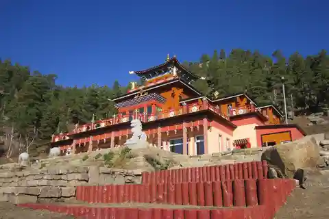 Day tour to Aglag creation monastery