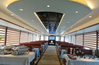 Guilin: 4-Sterne-Luxus-Flussfahrt auf dem Li mit Mittagessen vom Buffet