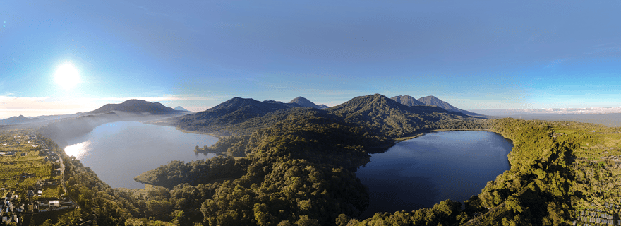 Munduk : randonnée avec vue sur les lacs jumeaux, temple et cascade