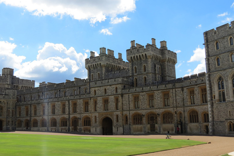 From London: Stonehenge & Windsor Castle Tour with Entrance