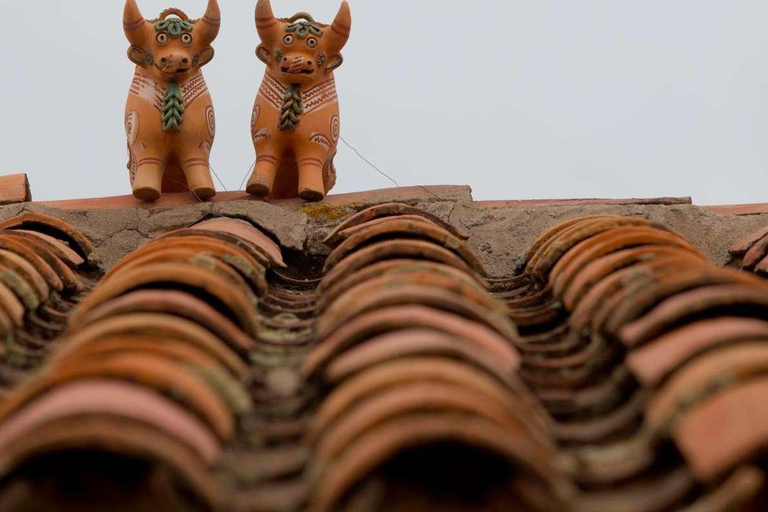 From Cusco: Archaeological centers + Picnic + Painting