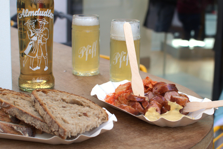 Tour degli stand di würstel viennesi con degustazioniTour delle bancarelle di salsicce viennesi in tedesco