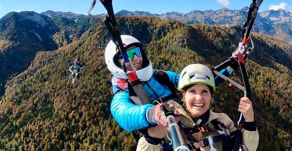 Bohinj: Tandem-Gleitschirmflug über dem Bohinj-See