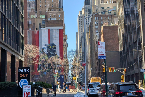 NY Midtown Secrets: Grand Central, Chrysler & United Nations Tour in English language