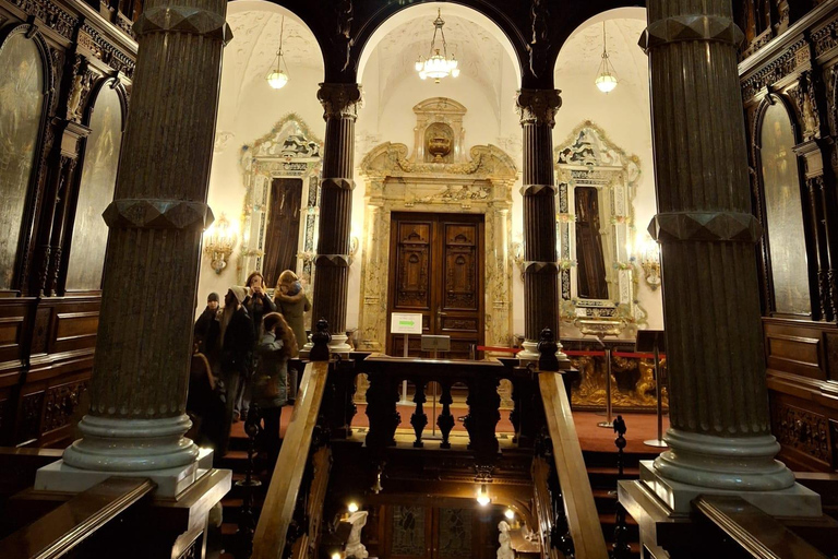 MINIVAN Dracula Castle, Peleș Castle & Wednesday 3 CASTLES Audio Guide 24 Languages