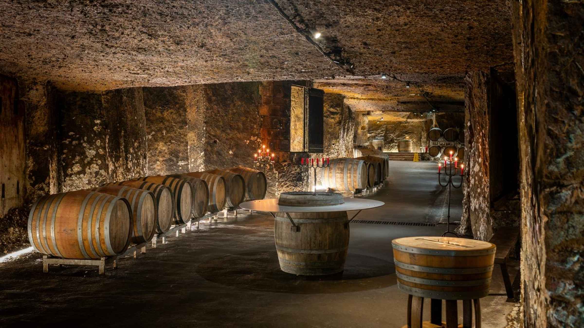 Visita guiada exclusiva às nossas adegas de envelhecimento em Chinon1,