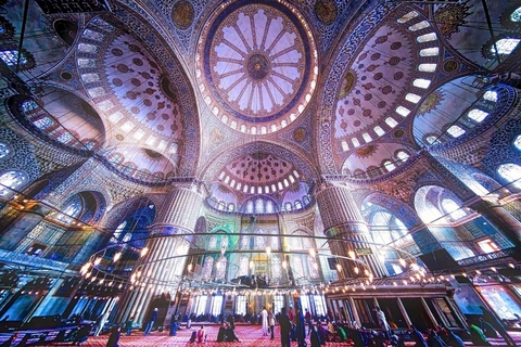 Istanbul: Small Group Guided Tour with Lunch & Tickets