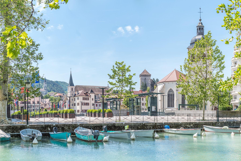 Private day trip: Geneva> Lovagny, Annecy & Lake, in English