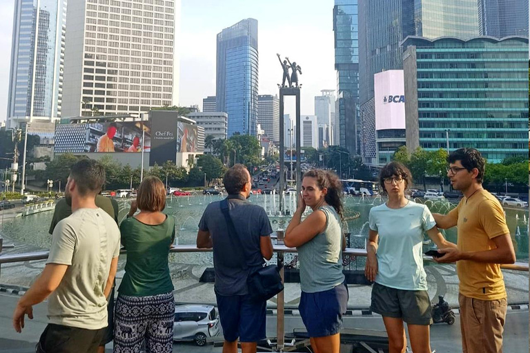 Tour di mezza giornata di Jakarta con visita alla città moderna e alla città vecchia