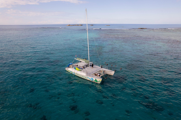 Au départ de Fajardo : excursion en catamaran de plongée en apnée à Icacos