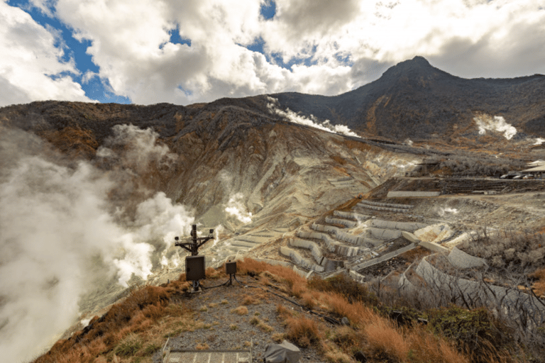 From Tokyo: Private Mount Fuji and Hakone Day Trip Mount Fuji shared bus Tour