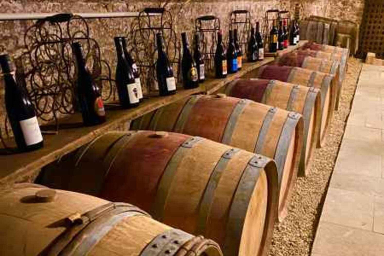 The Legend of N°5 Perfume, Vineyard&Red Carpet Tour Private Tour: The Legend of N°5 Perfume, Vineyard&Red Carpet