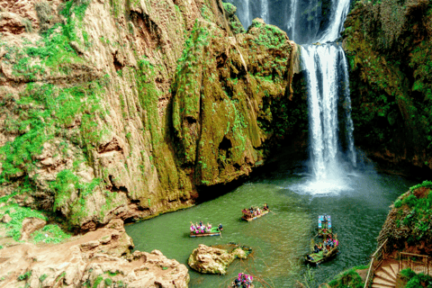 Da Marrakech: Cascate di Ouzoud con guida e giro in barca