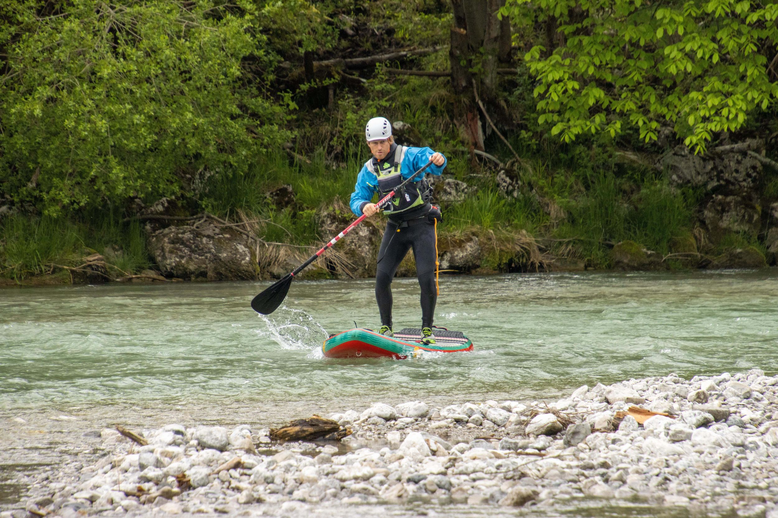 SUP Tour an der Isar in der Nähe von München