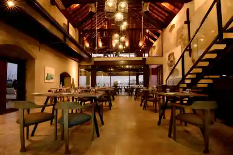 Kochi: Cruise on the Spice and Silk Routes