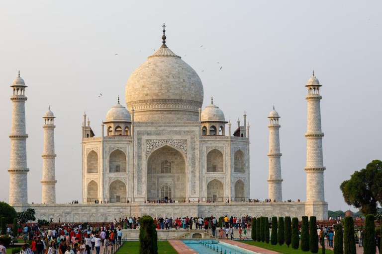 From Jaipur: Taj Mahal and Agra Fort Private Guided TourDay Tour from Jaipur with Guide Only