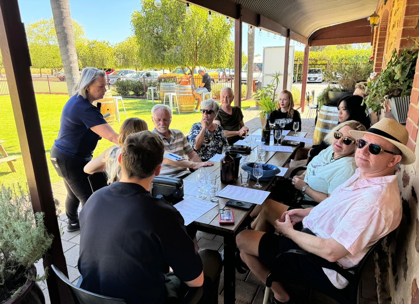 Fra Adelaide: Barossa Valley mad- og vintur