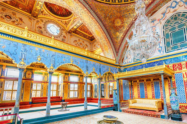 Topkapi Palace Guided Tour with Harem & Skip-the-Line Entry