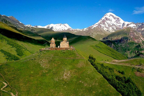 Kazbegi-Ananuri-Gudauri Legendary landscapes, history Group Kazbegi-Ananuri-Gudauri Legendary landscapes, Group tour