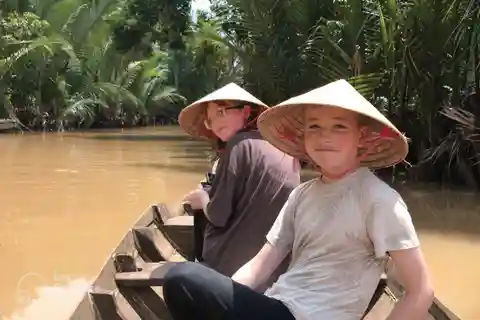Small Group 10 people to Mekong Delta & Vinh Trang Pagoda
