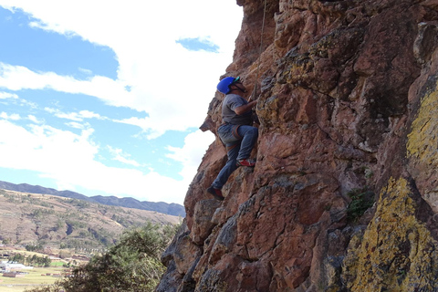 De Cusco: Escalada no Balcão do DiaboDe Cusco: Escalada na varanda do demônio