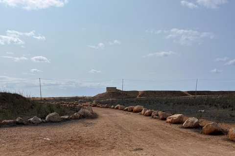 Malta, Il-Majjistral Nature Park: Hiking and Outdoor Yoga