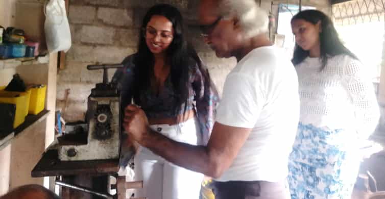 Galle: Traditional Jewelry Making Workshop with snacks photo 2