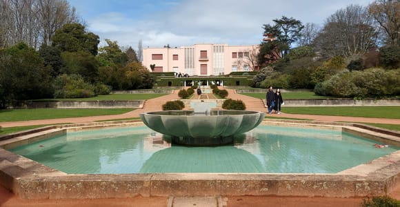 Porto: Serralves Gardens Art and Architecture Walking Tour