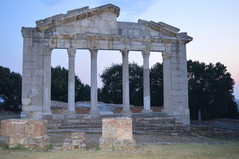 From Durrës: Albanian Riviera & Apollonia Tour with Meals