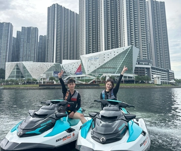 Johor Bahru : Seadoo JetSki 30mins Self Ride Tour(Single)