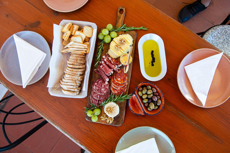 Albufeira: Algarve Traditions & Food Tasting pick up Albufeira: Algarve Traditions & Food Tasting