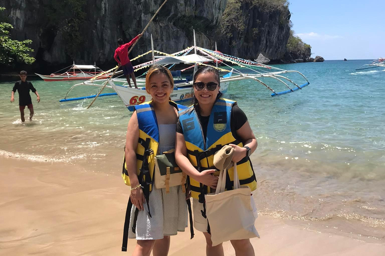 Underground River for 2 Pax : PRIVATE TOUR Puerto Princesa