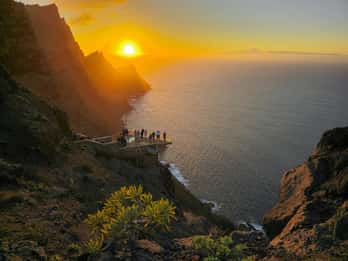 Gran Canaria Sunset & Wild Coast Tour, acantilados, piscinas naturales