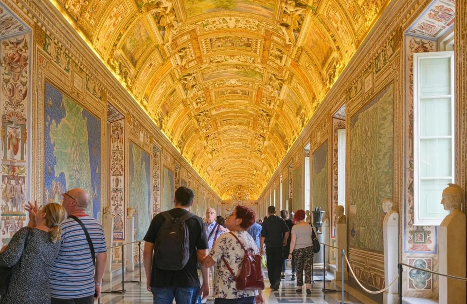 Tour: Vatikanische Museen, Sixtinische Kapelle und Petersplatz Tour: Vatikanische ...
