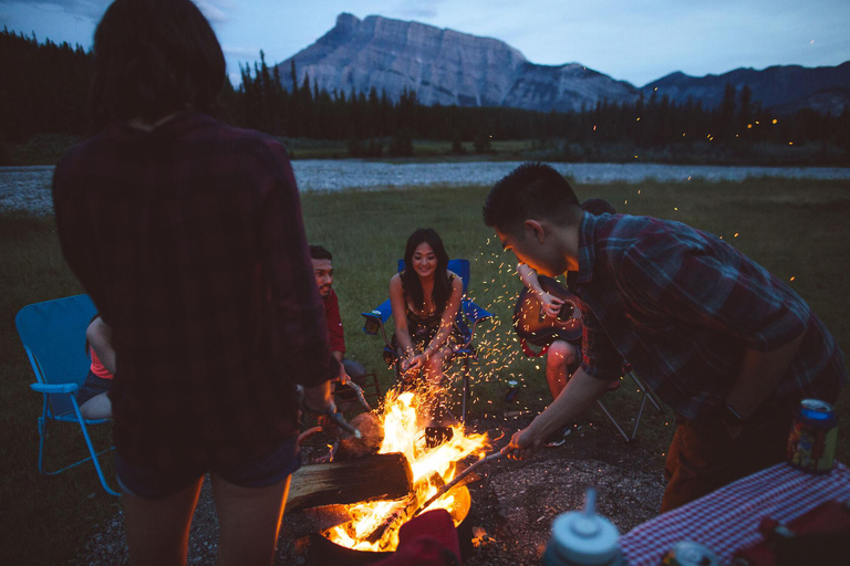 Banff: REMOTE Campfire Experience with Evening Walk - 2hrs